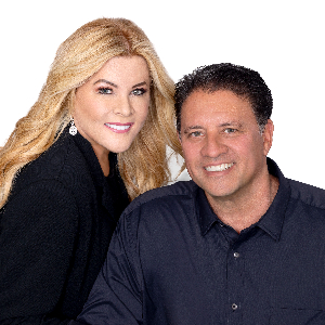 Sandy & Rich Marquez