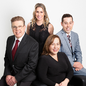 Andrea Lacerda The Lacerda Team