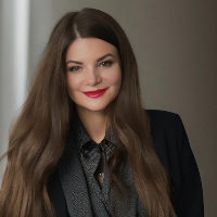 Cristina Caministeanu