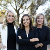 The Menser Real Estate Group -Stephani Menser