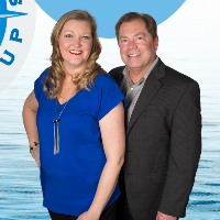 Lisa and Greg  Harris